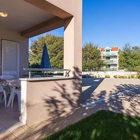 Crnekovic Jasna Appartamento Baška