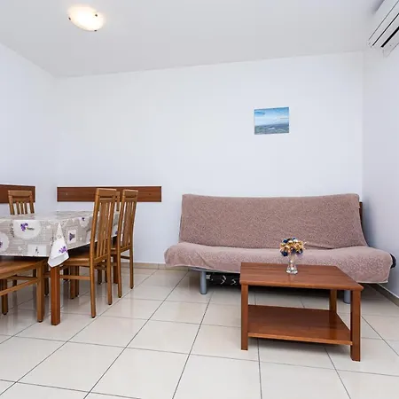 Apartment Apartments Crnekovic Jasna