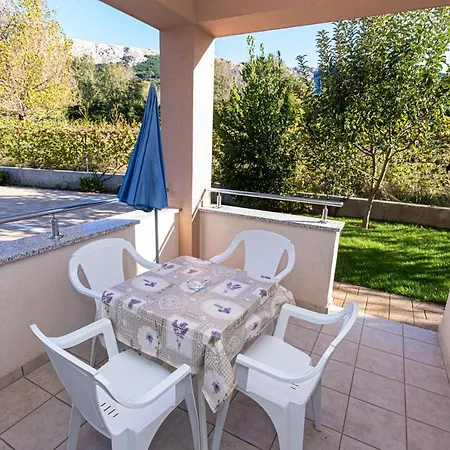 Apartment Apartments Crnekovic Jasna