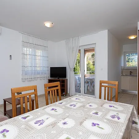 Apartment Apartments Crnekovic Jasna *