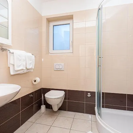 Apartment Apartments Crnekovic Jasna Baska (Krk)