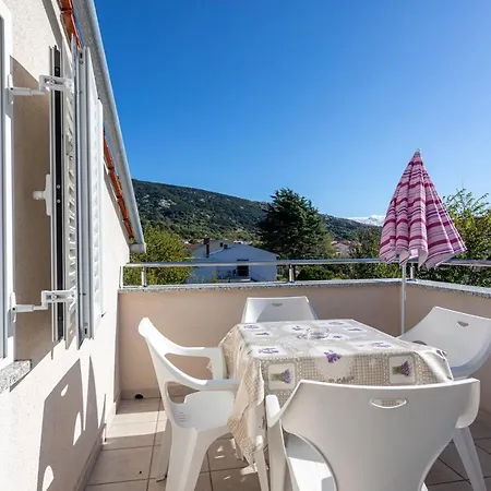 Apartments Crnekovic Jasna *