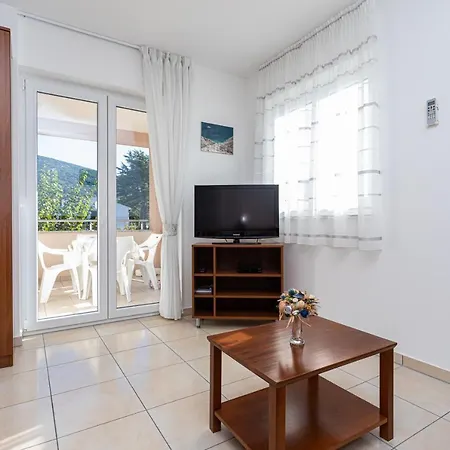 Apartment Apartments Crnekovic Jasna Baska (Krk)