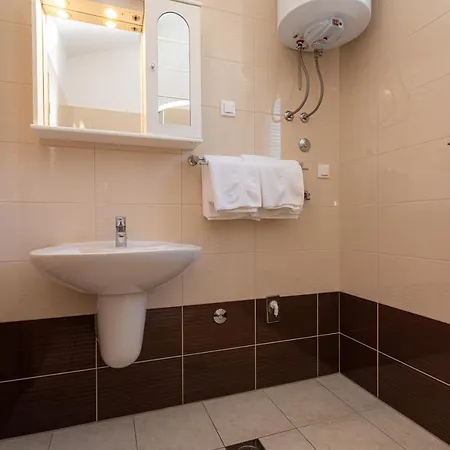 Crnekovic Jasna Apartament Baška